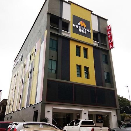 Meriton Inn Kuantan Bagian luar foto