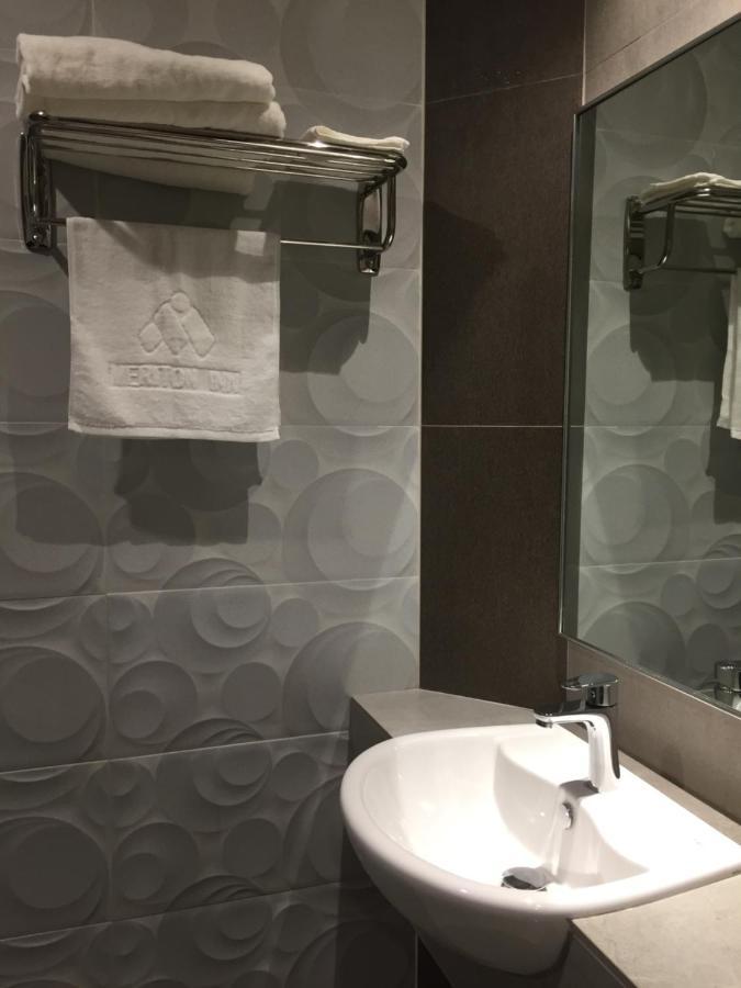 Meriton Inn Kuantan Bagian luar foto