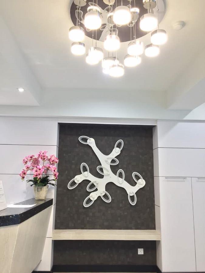 Meriton Inn Kuantan Bagian luar foto
