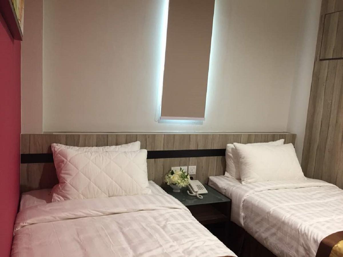 Meriton Inn Kuantan Bagian luar foto