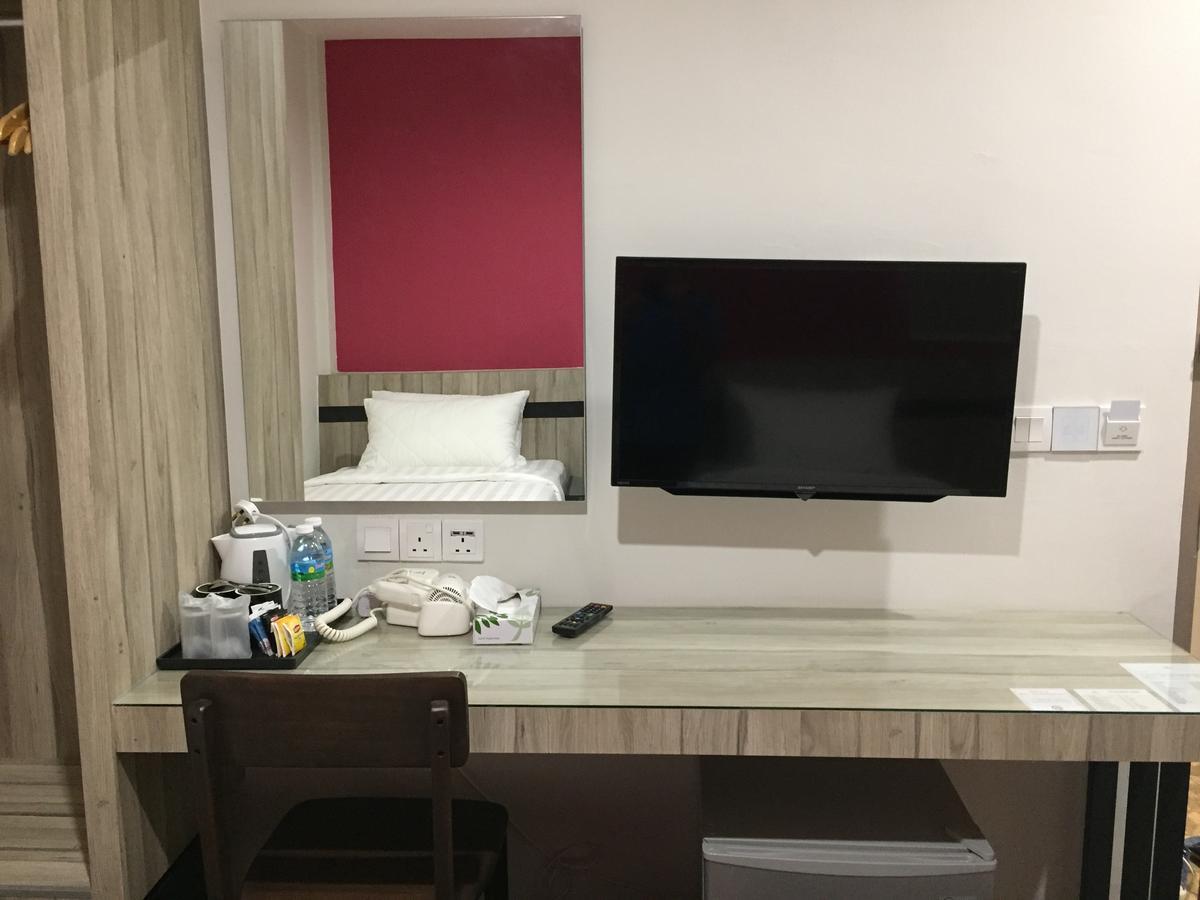 Meriton Inn Kuantan Bagian luar foto