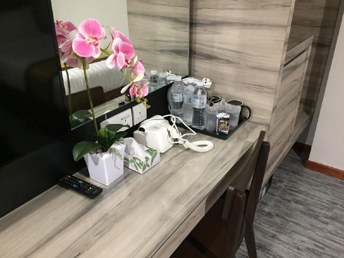Meriton Inn Kuantan Bagian luar foto